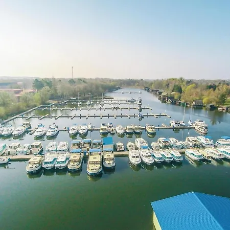 Nyaraló 3 Bedroom Gorgeous In *