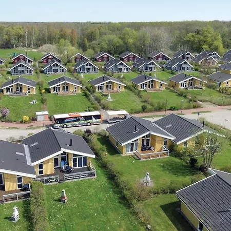 Nyaraló 3 Bedroom Gorgeous In Rechlin