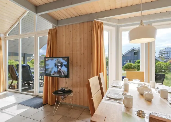 3 Bedroom Gorgeous In بيت للعطل *